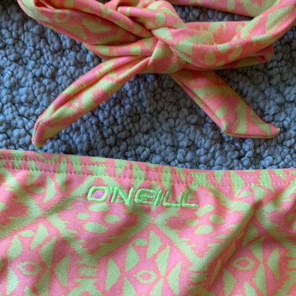 O’Neill Bikini - Picture 4 of 5